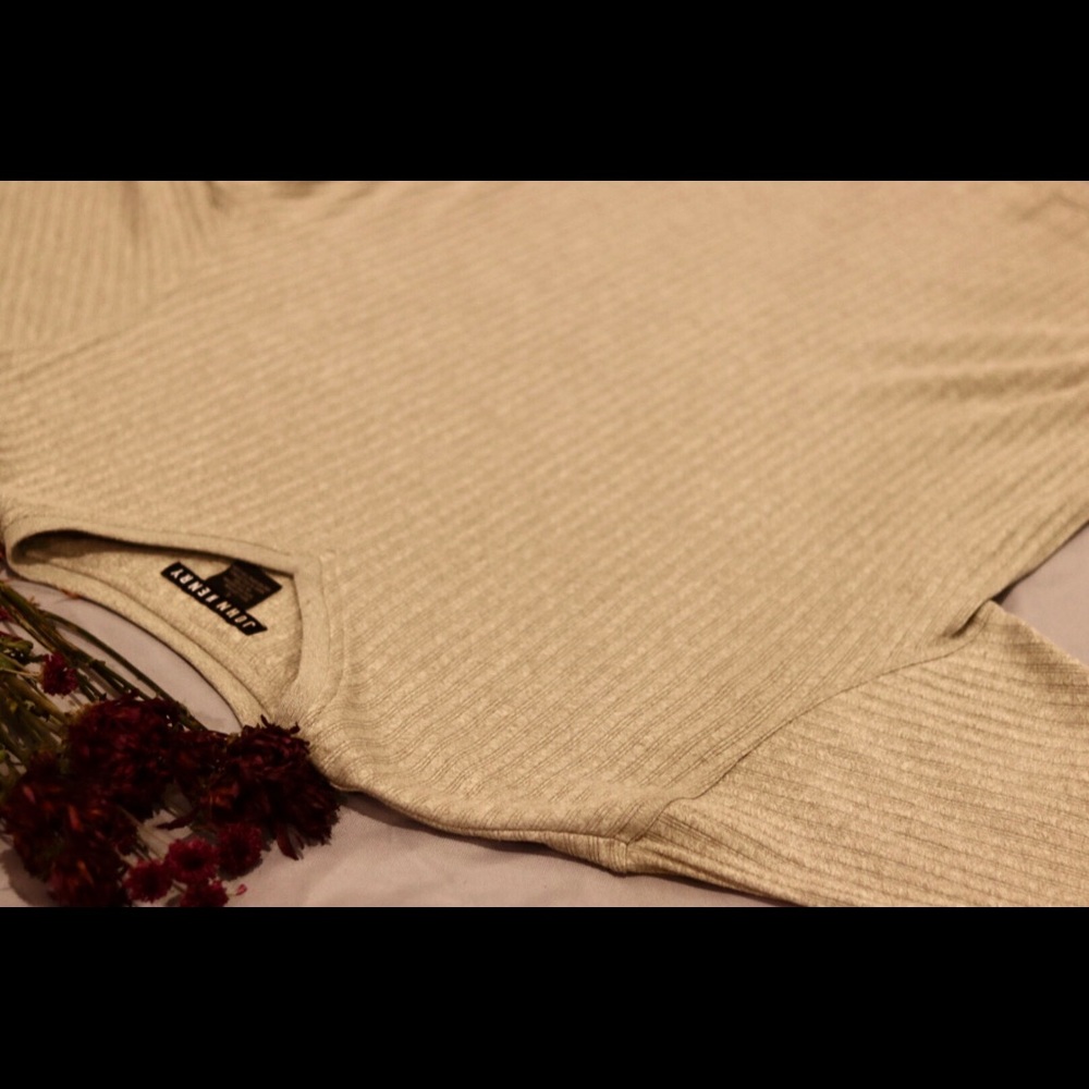Men’s John Henry Knit V-Neck Short Sleeve.